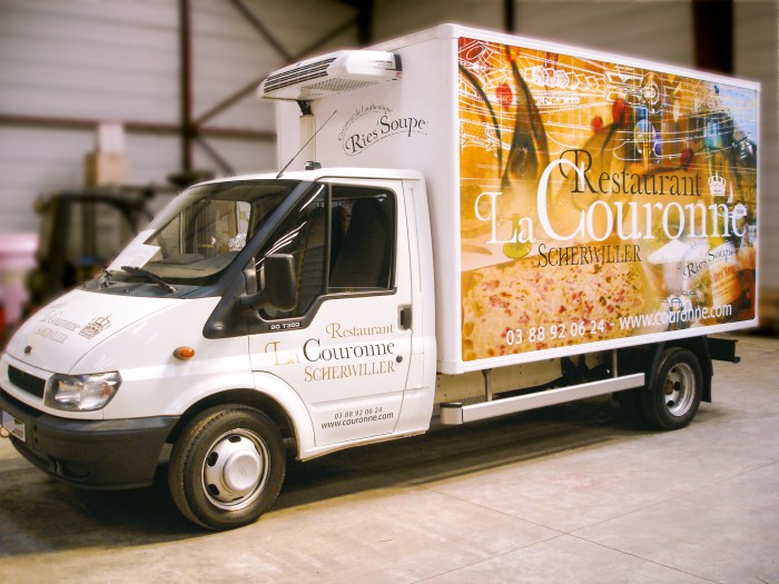 Camion frigorifique du Restaurant À la Couronne de Scherwiller par l'Agence Cré Home.
