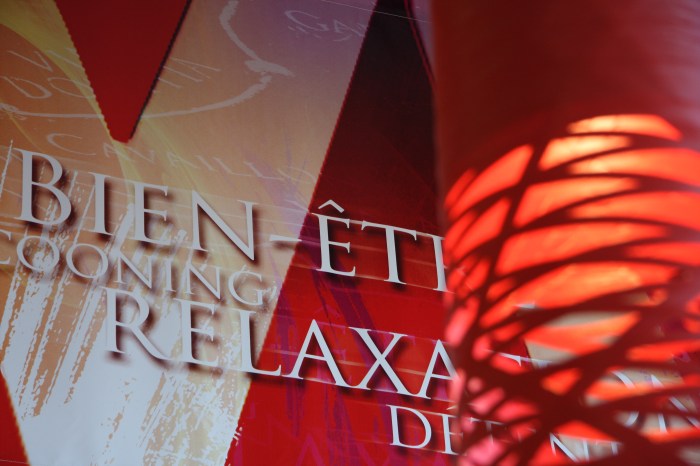 Création graphique pour décoration de magasin Design Madaule à Narbonne par l'Agence Cré Home.