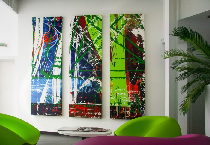 Création et réalisation de toiles sur le thème de "La suite de Fibonacci" pour Actency par l'Agence Cré Home.